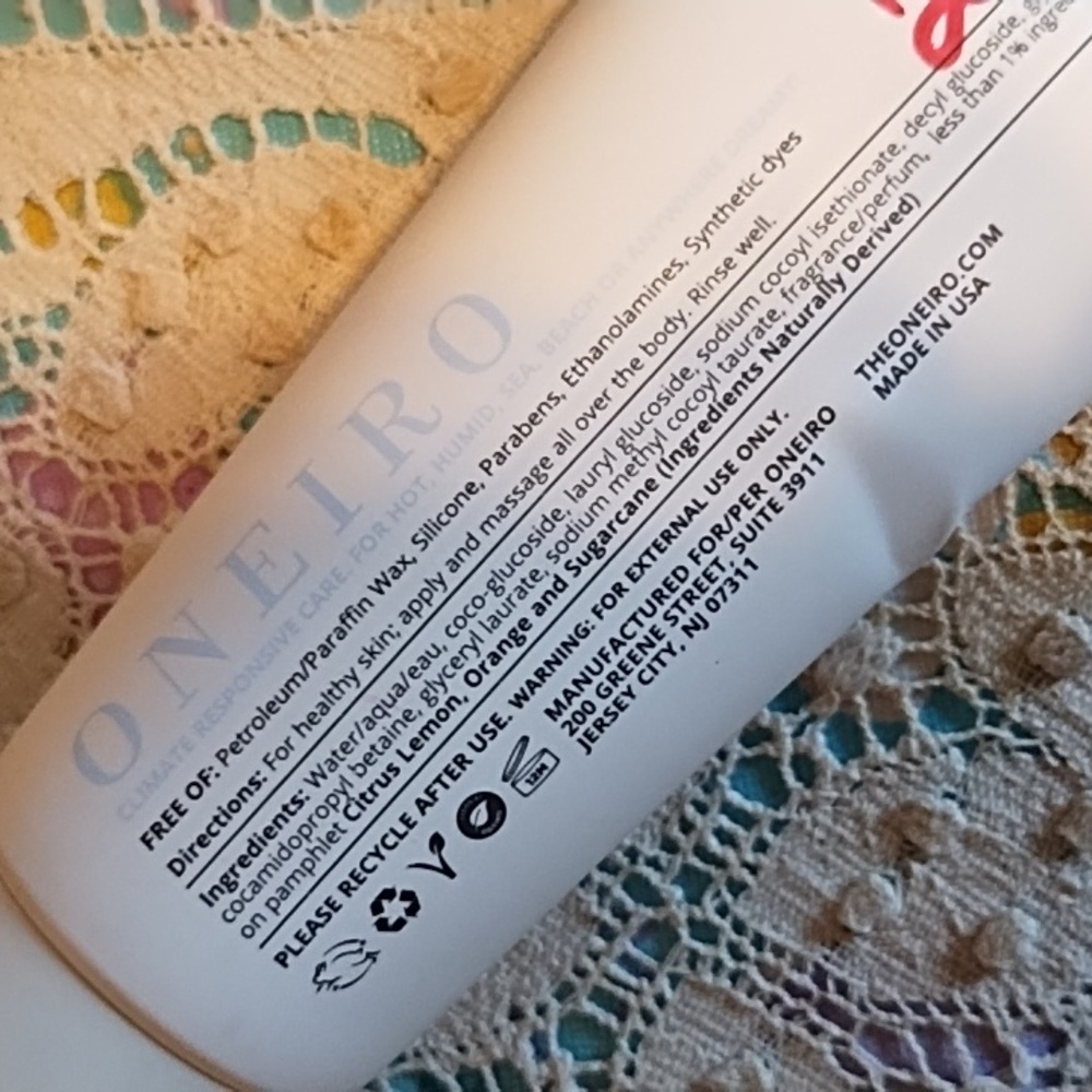 Oneiro Body Wash - Picture 2 of 2